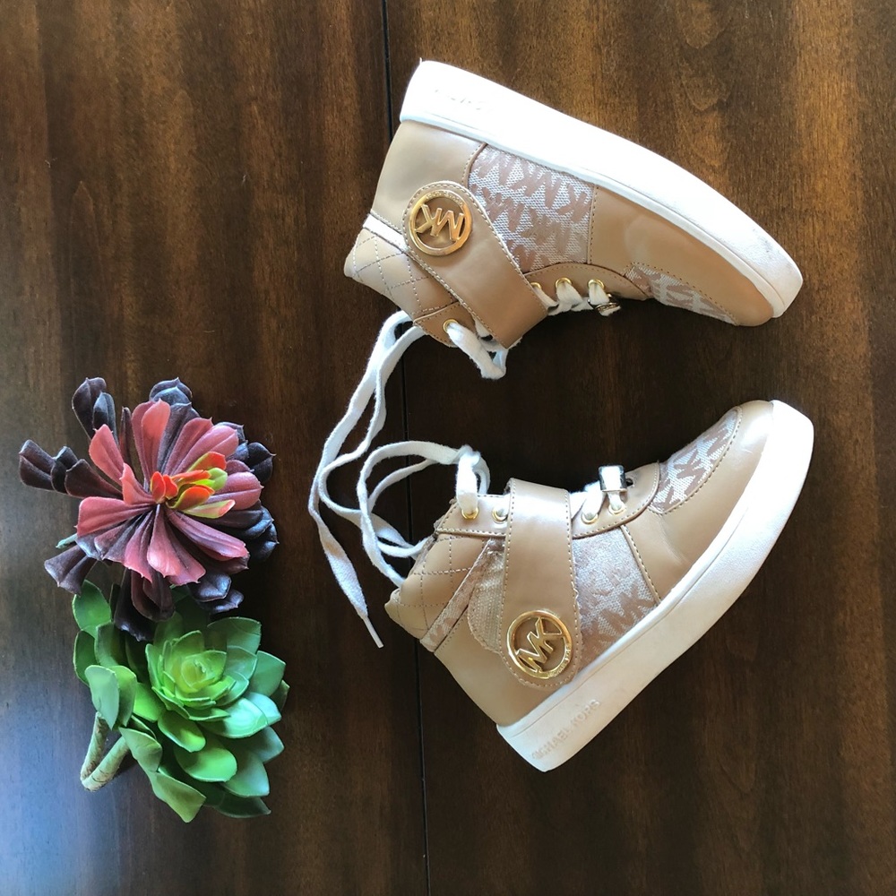 Michael Kors girl’s Reece 2 shoes size 12 Tan/Gold
